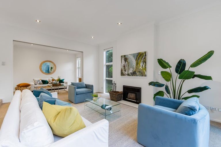 Photo of property in 339 Glenvar Road, Long Bay, Auckland, 0630