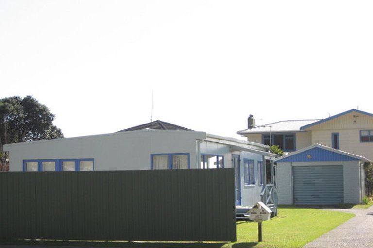 Photo of property in 1/153 Pohutukawa Avenue, Ohope, 3121