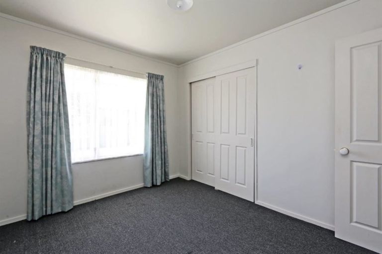 Photo of property in 2/903 Lyell Street, Akina, Hastings, 4122