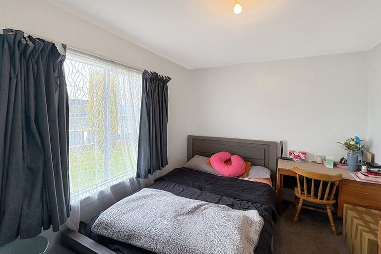 Photo of property in 8 Swinburn Street, Dannevirke, 4930