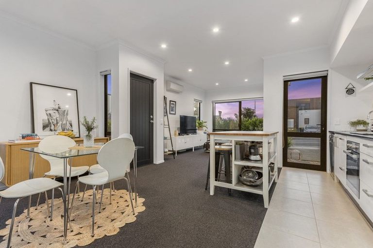 Photo of property in 36 Onekiritea Road, Hobsonville, Auckland, 0616