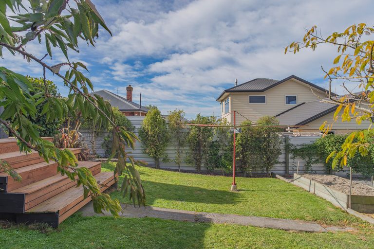 Photo of property in 1 Belfield Street, Waimataitai, Timaru, 7910