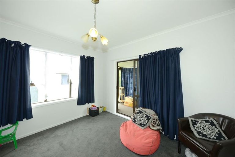 Photo of property in 1/32 Mackworth Street, Woolston, Christchurch, 8062