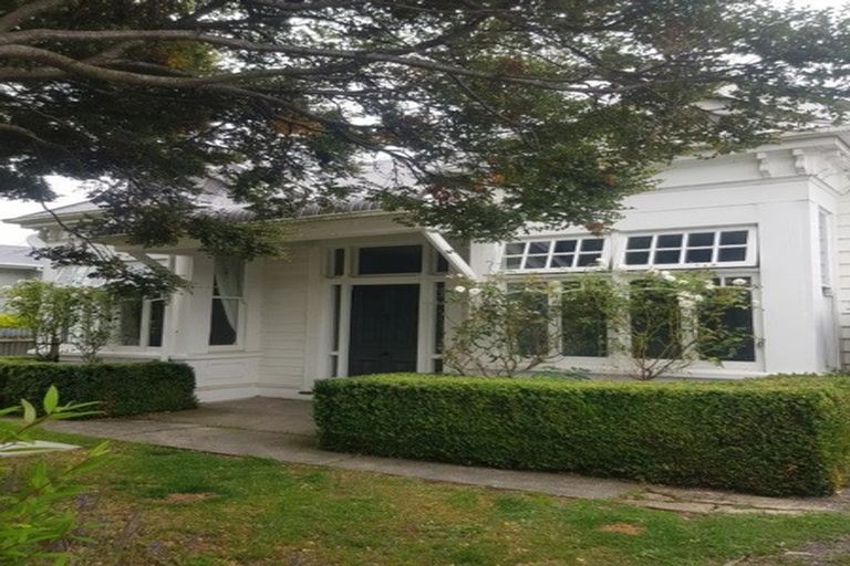 Photo of property in 114 Macmaster Street, Richmond, Invercargill, 9810