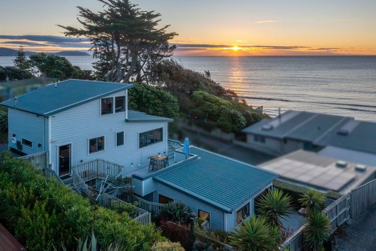 Photo of property in 11a Rosetta Road, Raumati South, Paraparaumu, 5032