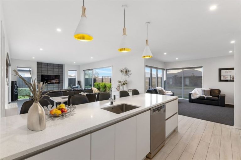 Photo of property in 4 Te Kereme Street, Marshland, Christchurch, 8083