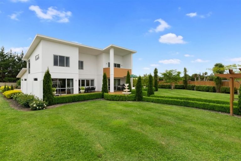 Photo of property in 26 Rossington Drive, West Melton, 7618