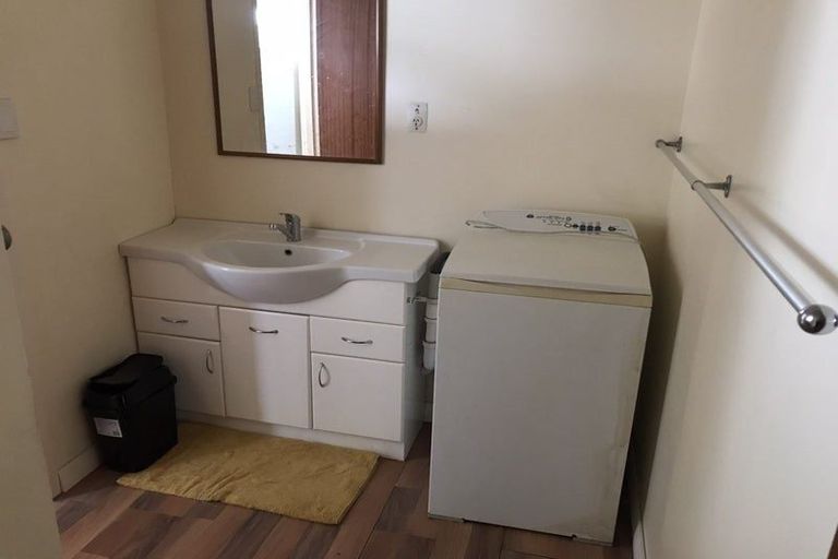 Photo of property in 28 Revans Street, Miramar, Wellington, 6022