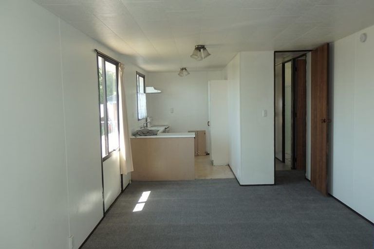 Photo of property in 9/30 Gifford Road, Papatoetoe, Auckland, 2025