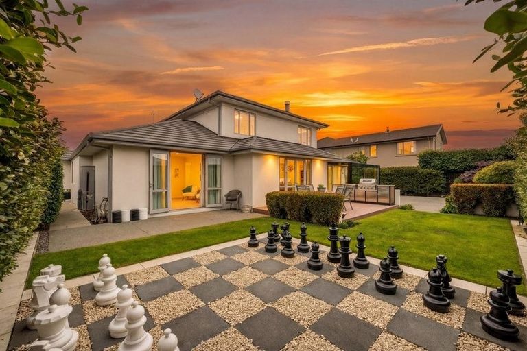 Photo of property in 33 Applefield Court, Northwood, Christchurch, 8051