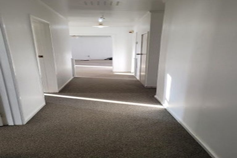 Photo of property in 44b Kelvin Road, Papakura, 2110