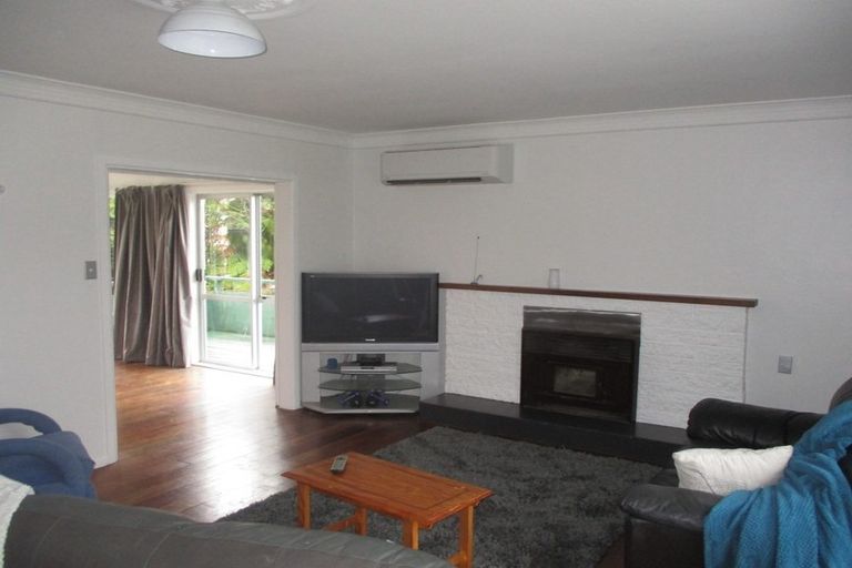 Photo of property in 10 Highfield Place, Levin, 5510