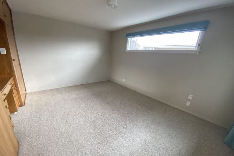 Photo of property in 6 Dulles Place, Papanui, Christchurch, 8053