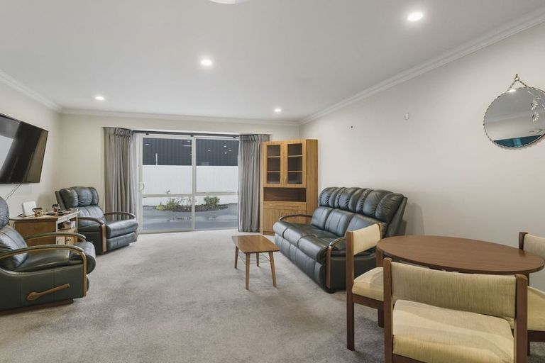 Photo of property in 3/84 Gordon Road, Mosgiel, 9024