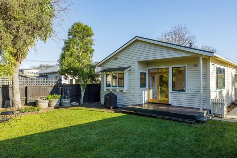 Photo of property in 118 Rose Street, Somerfield, Christchurch, 8024