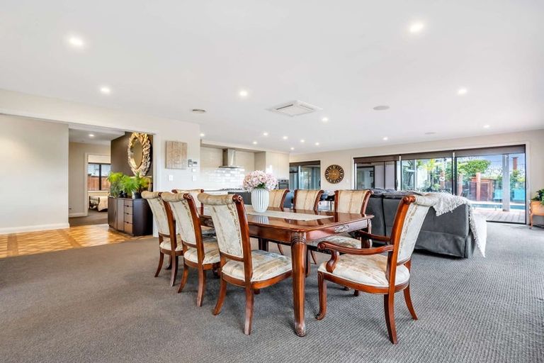 Photo of property in 70 Palm Springs Boulevard, Papamoa Beach, Papamoa, 3118