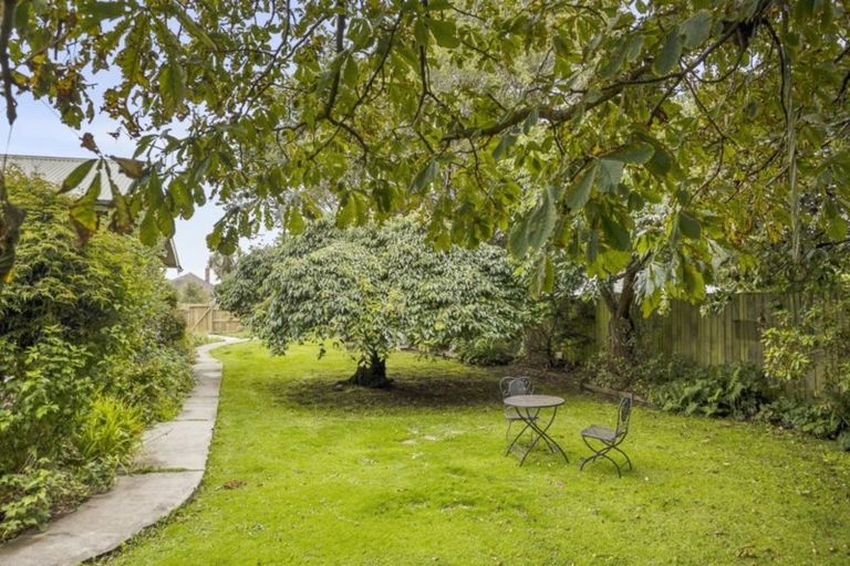 Photo of property in 21 Ward Street, Waverley, Invercargill, 9810