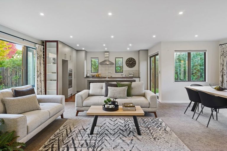 Photo of property in 2 Westburn Terrace, Burnside, Christchurch, 8041