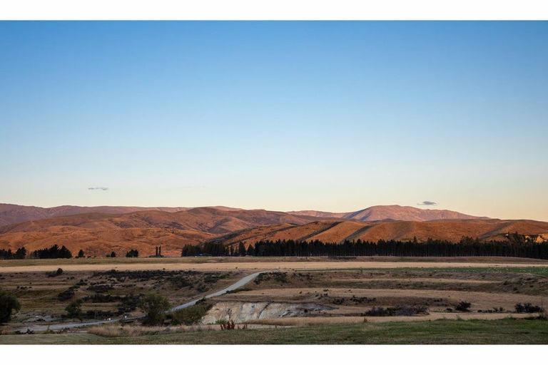 Photo of property in 1976 Saint Bathans Loop Road, Saint Bathans, 9386