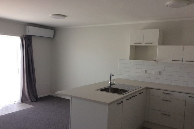 Photo of property in 6/1410 Hinemoa Street, Rotorua, 3010