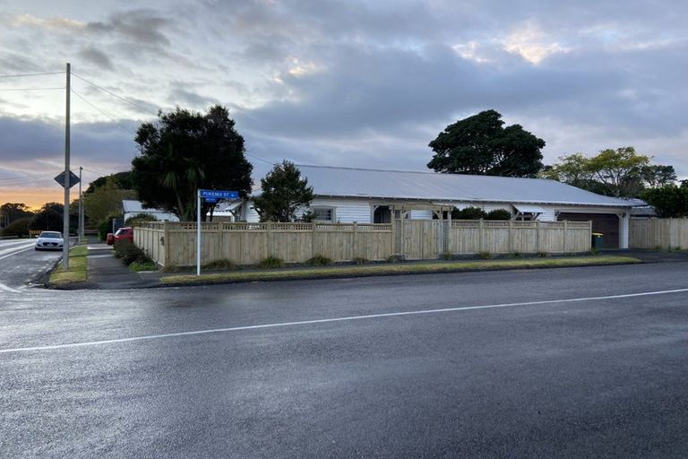 Photo of property in 164 Lemon Street, Strandon, New Plymouth, 4312