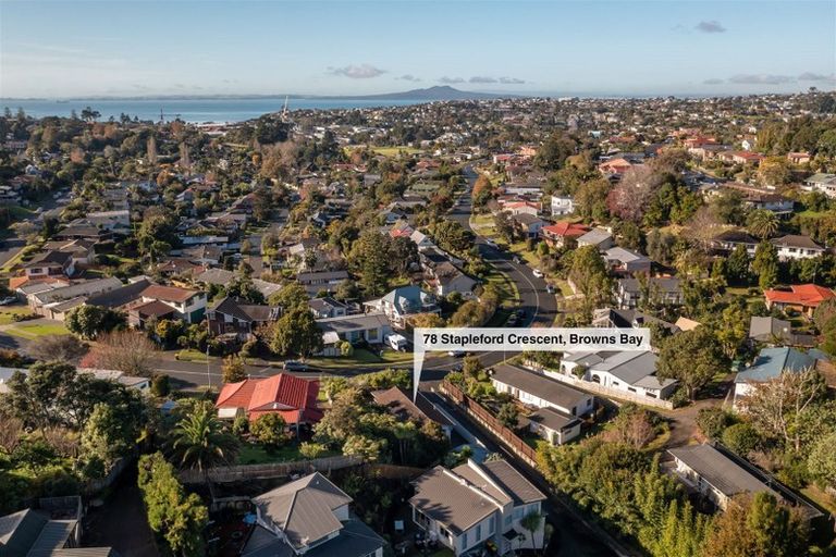 Photo of property in 78 Stapleford Crescent, Browns Bay, Auckland, 0630