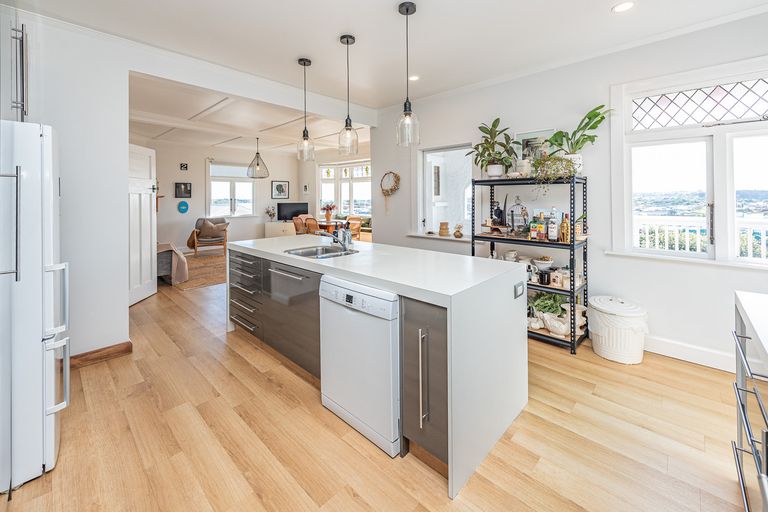 Photo of property in 55 Hipango Terrace, Durie Hill, Whanganui, 4500