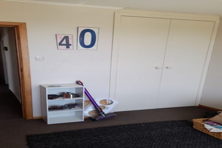 Photo of property in 40a Herewini Street, Titahi Bay, Porirua, 5022