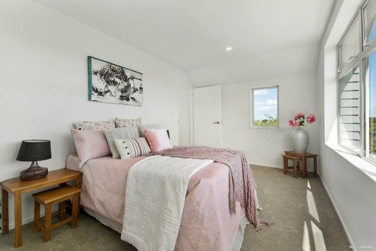 Photo of property in 65b Coronation Road, Hillcrest, Auckland, 0627