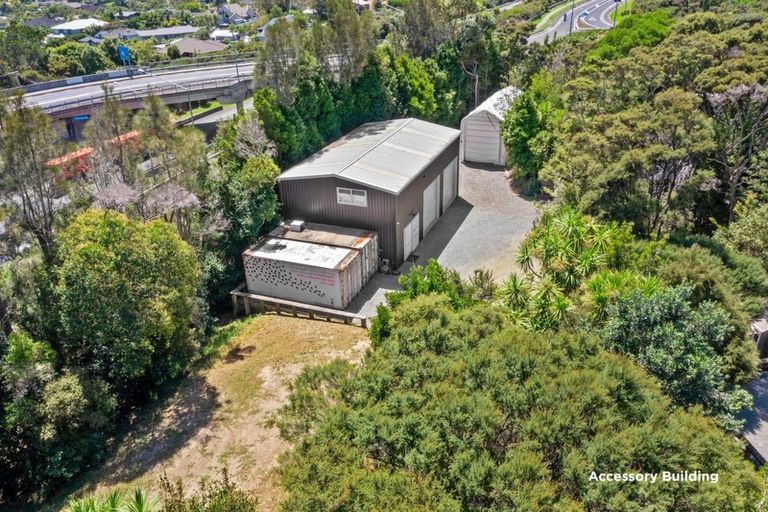 Photo of property in 3 William Pitcher Place, Greenhithe, Auckland, 0632