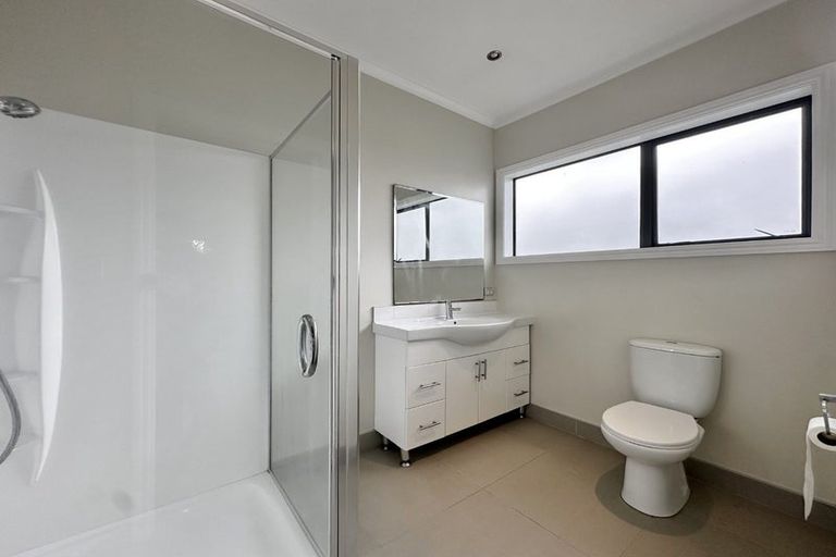Photo of property in 11 Cottle Heath Close, Manor Park, Lower Hutt, 5019