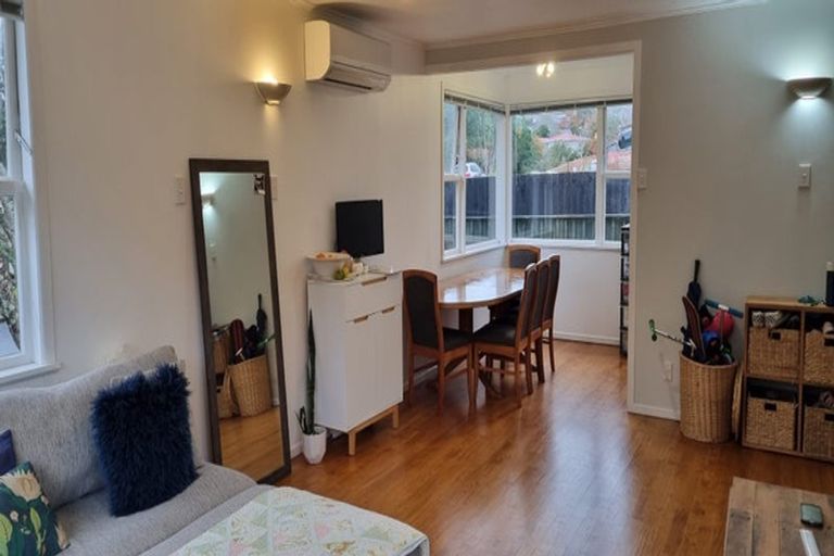 Photo of property in 15 Linwood Avenue, Forrest Hill, Auckland, 0620