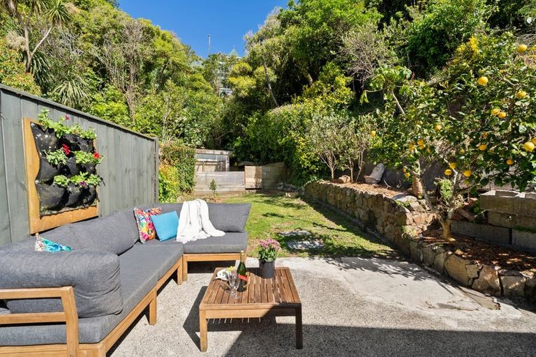 Photo of property in 157 Mairangi Road, Wilton, Wellington, 6012