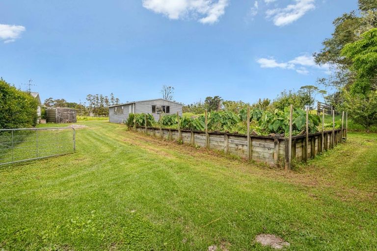 Photo of property in 39 Nelson Road, Taupaki, Henderson, 0782