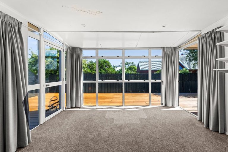 Photo of property in 118 Guppy Road, Taradale, Napier, 4112