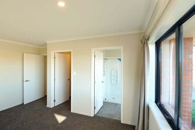 Photo of property in 23 Flint Road, Rolleston, 7614