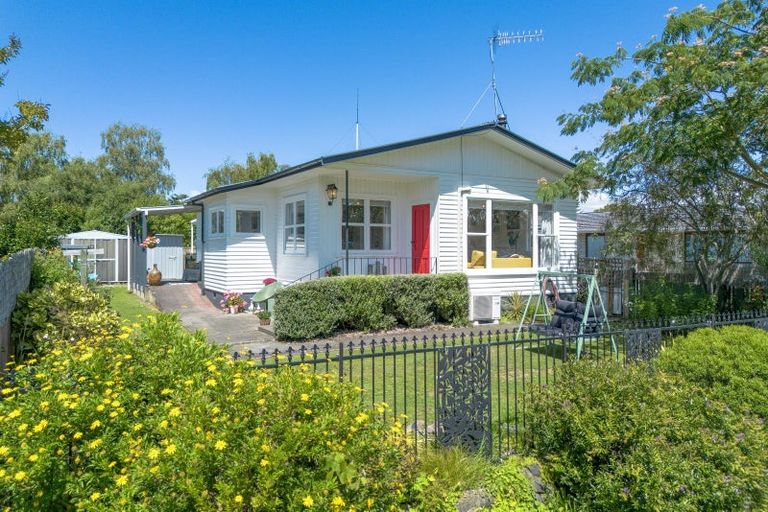 Photo of property in 5 Limbrick Street, Waipawa, 4210