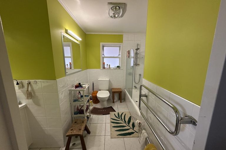 Photo of property in 13 Ervine Place, Bucklands Beach, Auckland, 2014