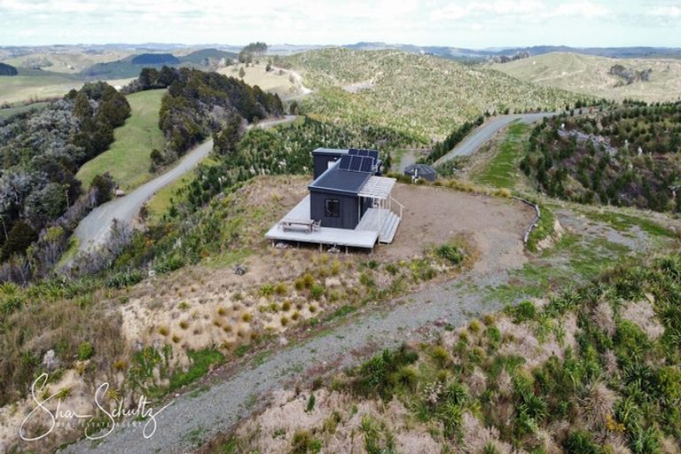 Photo of property in 872 Bickerstaffe Road, Maungaturoto, 0587