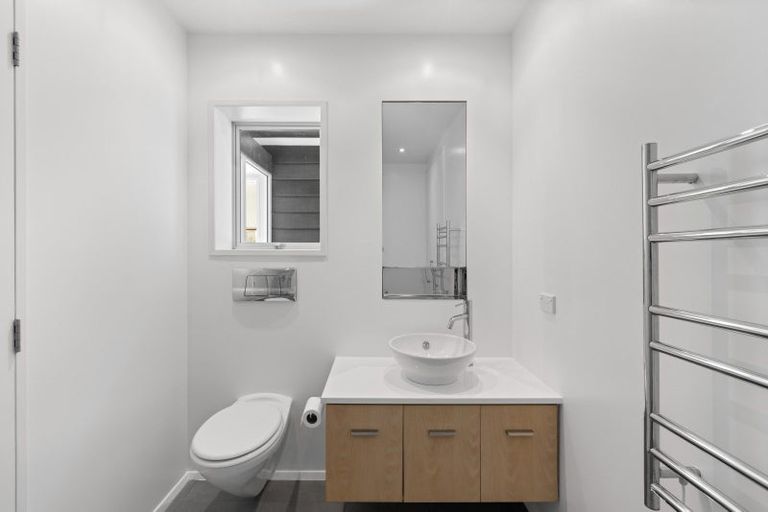 Photo of property in 2045 Queen Charlotte Drive, Ngakuta Bay, Picton, 7281