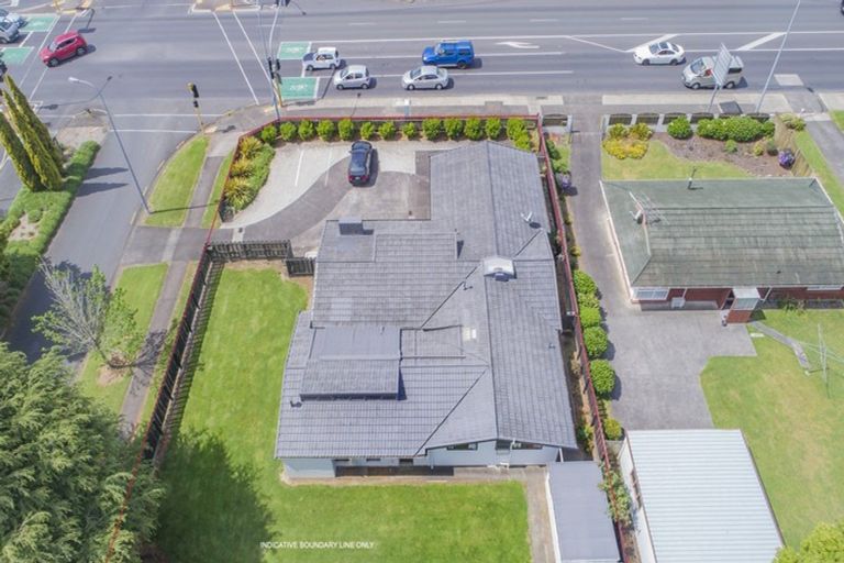 Photo of property in 2 Beaumaris Way, Conifer Grove, Takanini, 2112