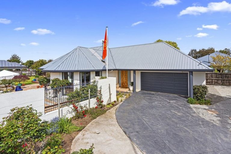 Photo of property in 38 Woodglen Drive, Woodend, 7610