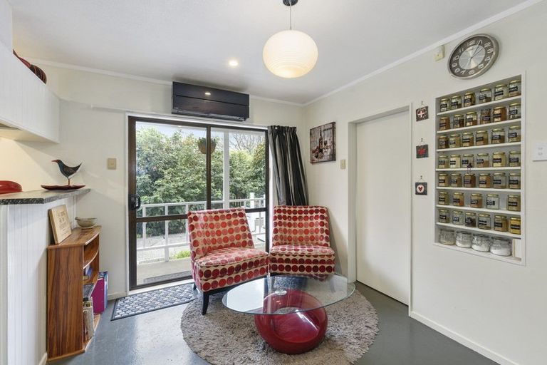 Photo of property in 133 Raumati Road, Raumati Beach, Paraparaumu, 5032