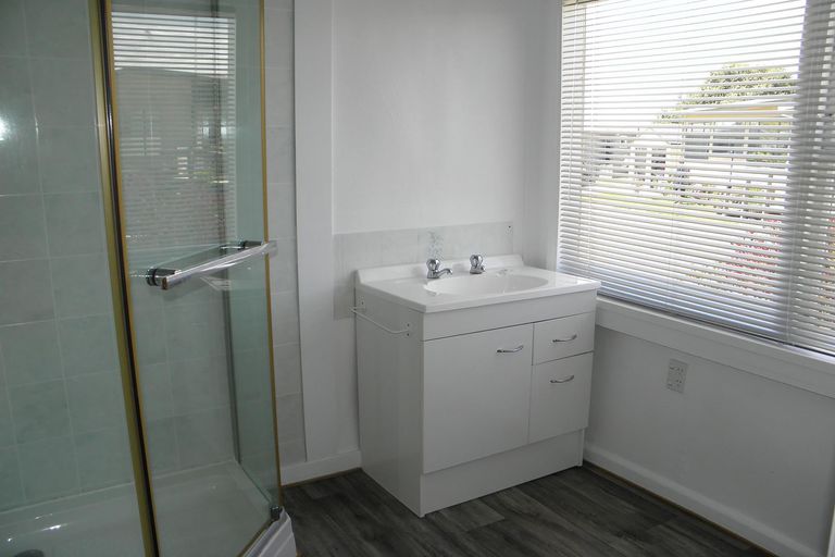 Photo of property in 4/4963 Waimate Highway, Glenavy, Waimate, 7980