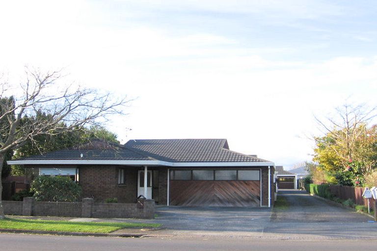 Photo of property in 373 Ruahine Street, Terrace End, Palmerston North, 4410