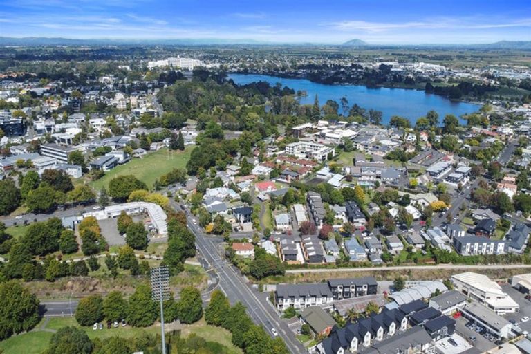 Photo of property in 2/19 Seddon Road, Frankton, Hamilton, 3204