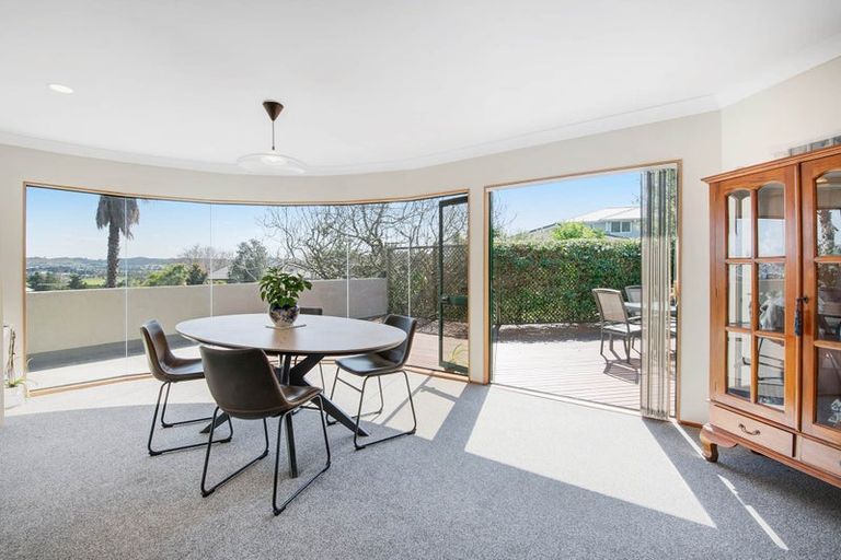 Photo of property in 13 Jelas Road, Red Beach, 0932