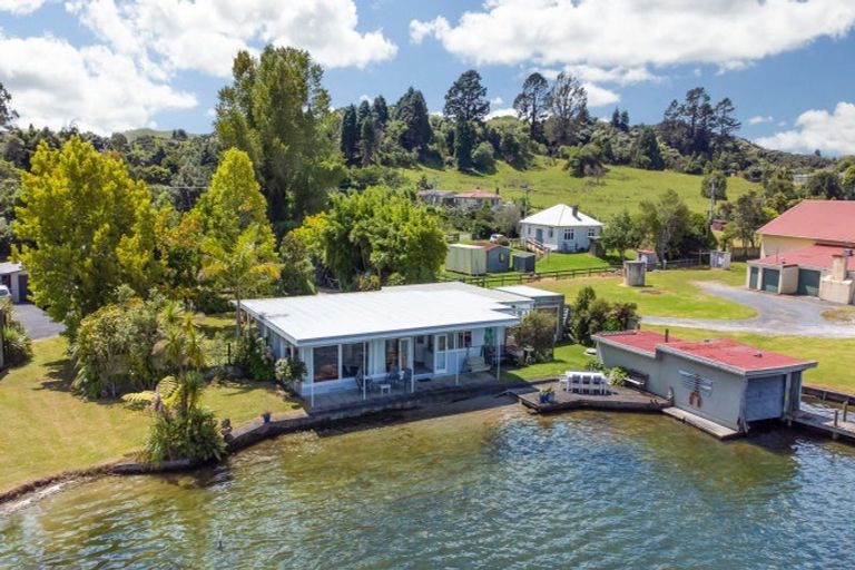 Photo of property in 127 Okere Road, Okere Falls, Rotorua, 3074