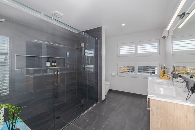 Photo of property in 61 Prestons Park Drive, Marshland, Christchurch, 8083