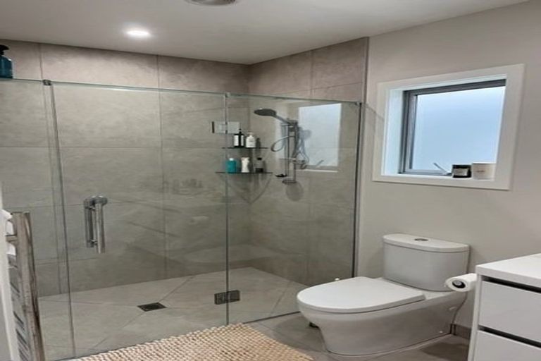 Photo of property in 8 Rangataiki Place, Te Awa, Napier, 4110